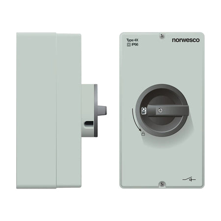 Norwesco DCM 425 DC safety switch for solar PV, 4 × 25 A, illustration showing the identical DCM 416 housing, on white background.