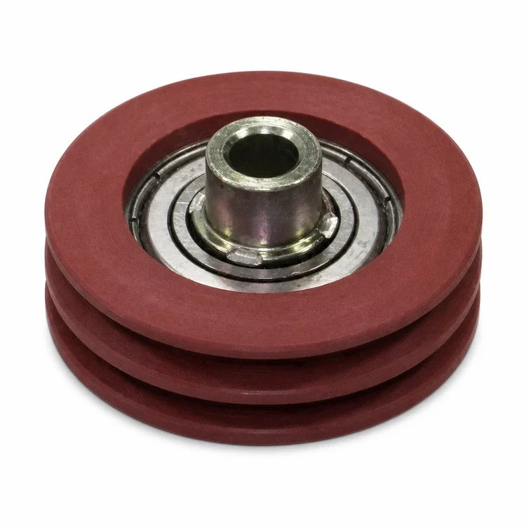 KONE KM89627G02 synchronisation roller, SKU KM89627G02, with dark-red double-groove pulley and raised metal hub in a front three-quarter studio view.